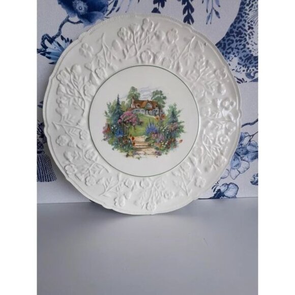 Embossed Cake Plate with Cottage Scene - Made in Czechoslovakia - Picture 4 of 5